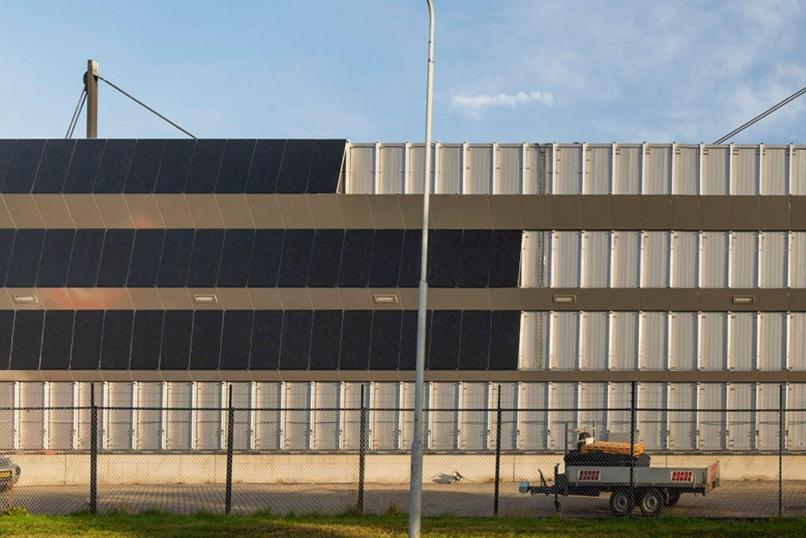 Building the largest BIPV facade on on industrial building in the Netherlands - Waalwijk