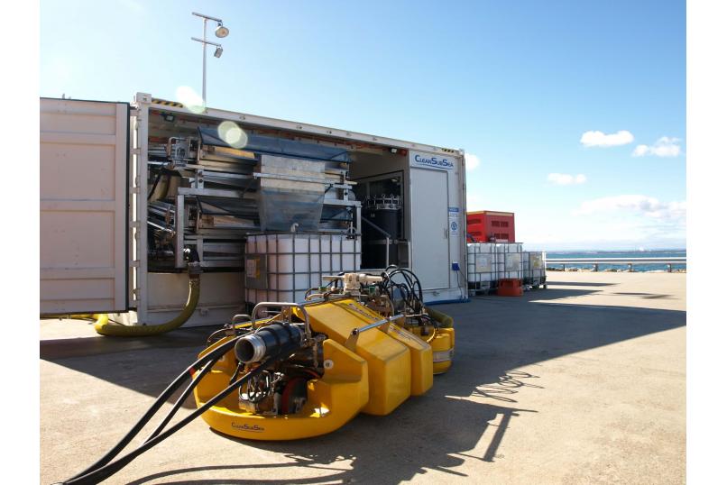 cleanSubSea_technology_ships_ship_hull_ports_maritime_vessels_iinspection_cleaning_maintenance_subsea_machine